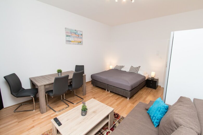 Checkvienna - Apartment Familienplatz