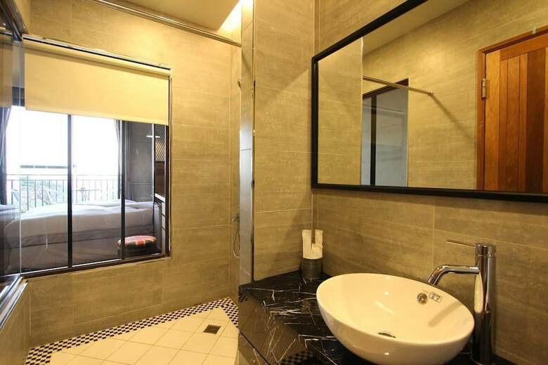 Hido Hotel II