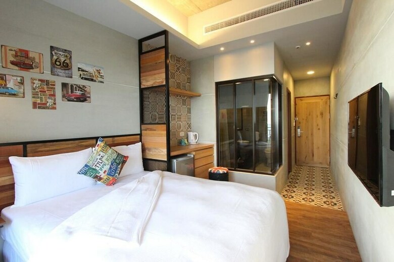 Hido Hotel II