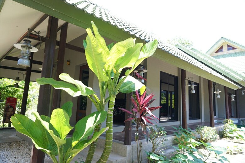 Hotel Krang Prong Resort And Took Kitchen