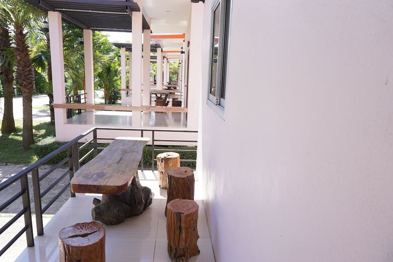 Hotel Kiangchan Resort