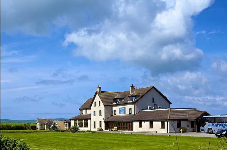 Standing Stones Hotel