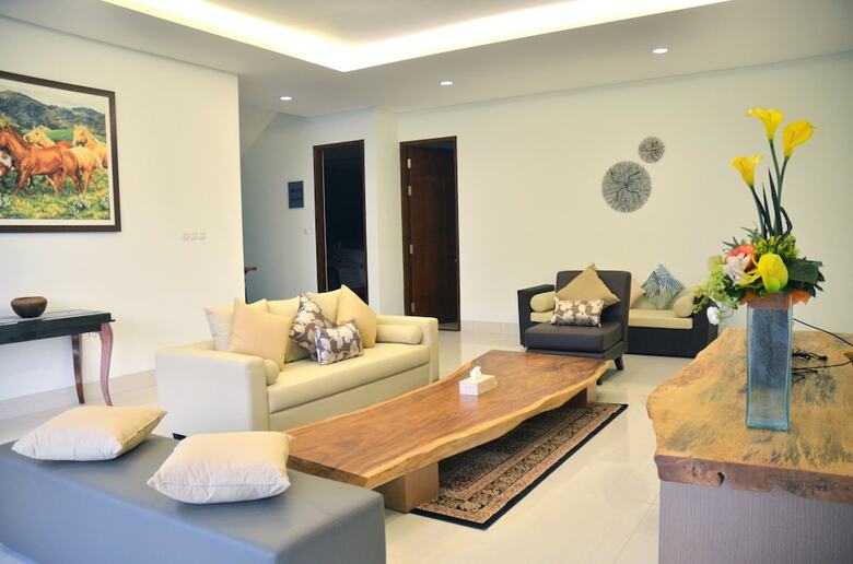 Cempaka 3 Villa 6 Bedrooms With A Private Pool
