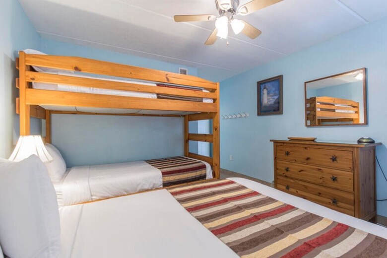 Suntide II Condominium 301