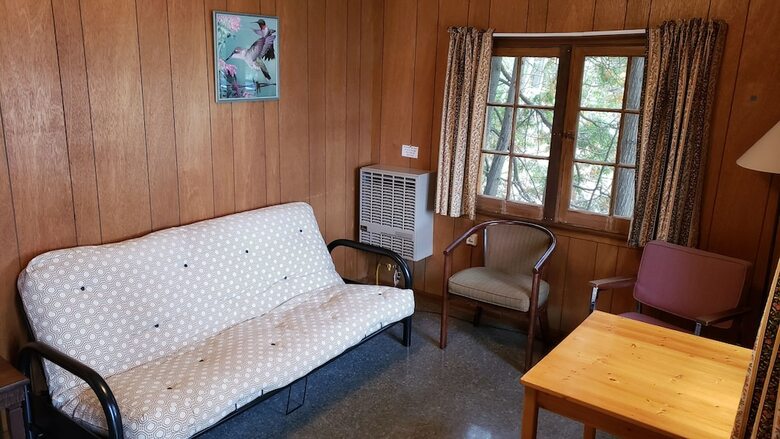 Hotel Miners Bay Lodge