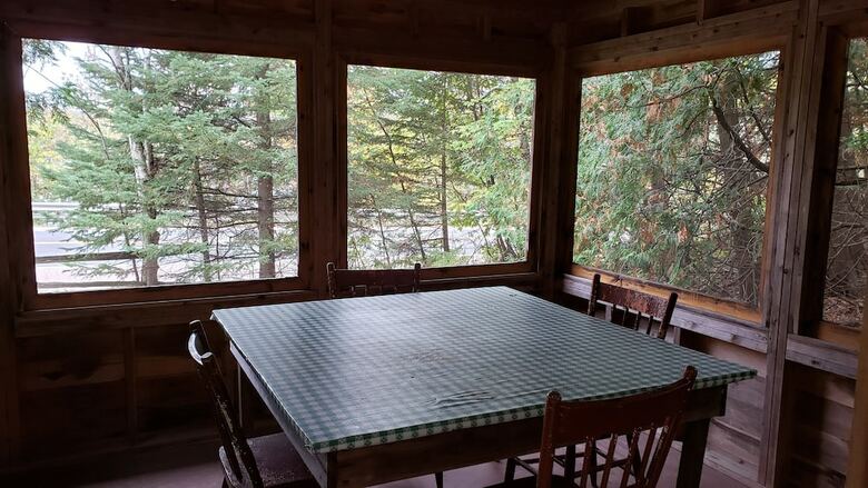 Hotel Miners Bay Lodge