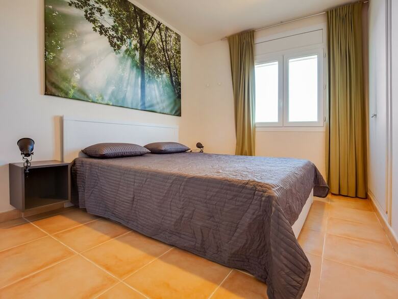 Quaint Holiday Home In Vilacolum With Swimming Pool