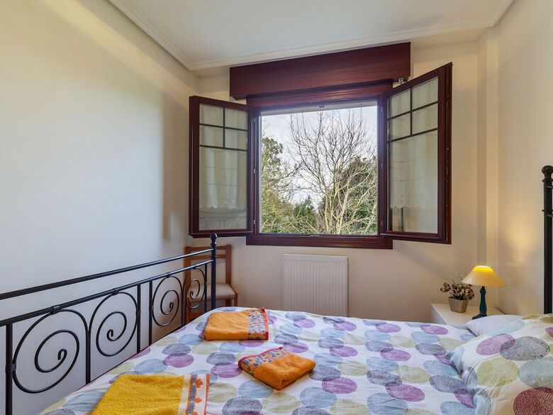Exquisite Holiday Home In Carasa With Private Garden