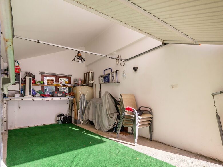 Exquisite Holiday Home In Carasa With Private Garden