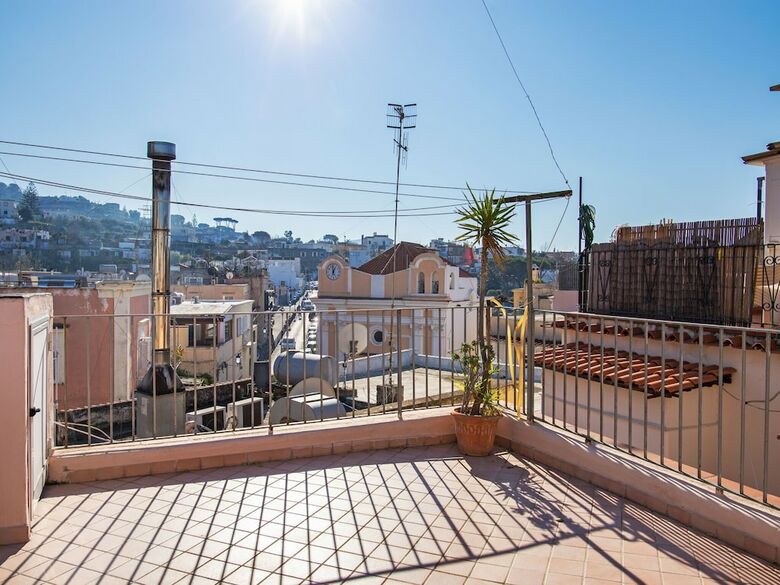 Beautiful Holiday Home In Forio With Roofed Terrace