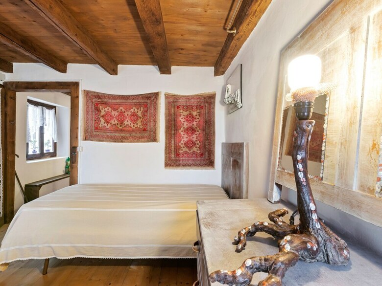 Lovely Holiday Home In Montaner With Patio