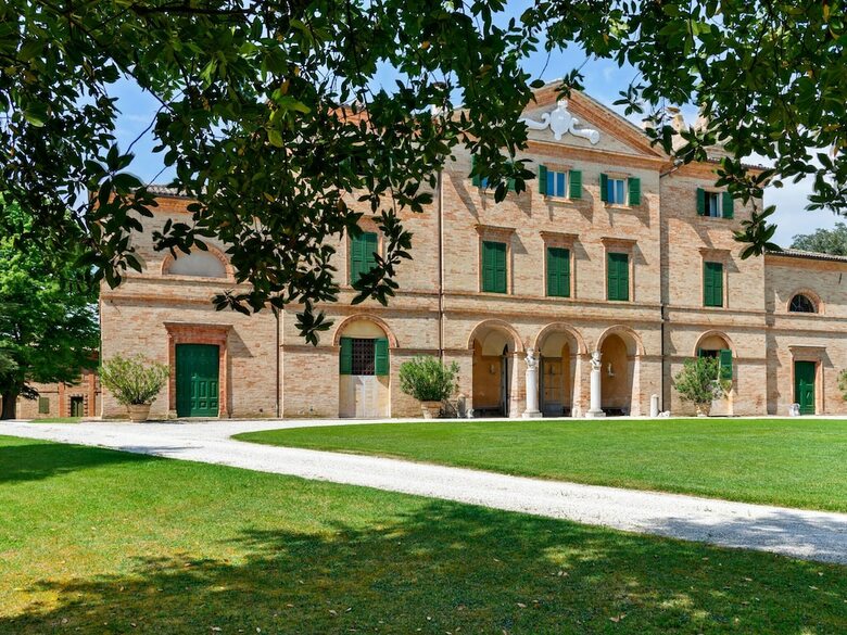 Villa Premium Apartment In Filottrano With Swimming Pool