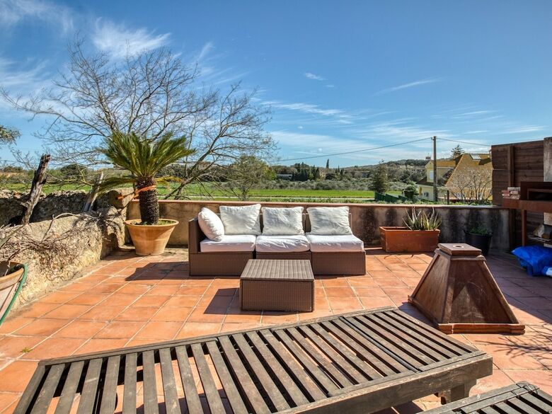 Traditional Holiday Home In Ventall� With Garden