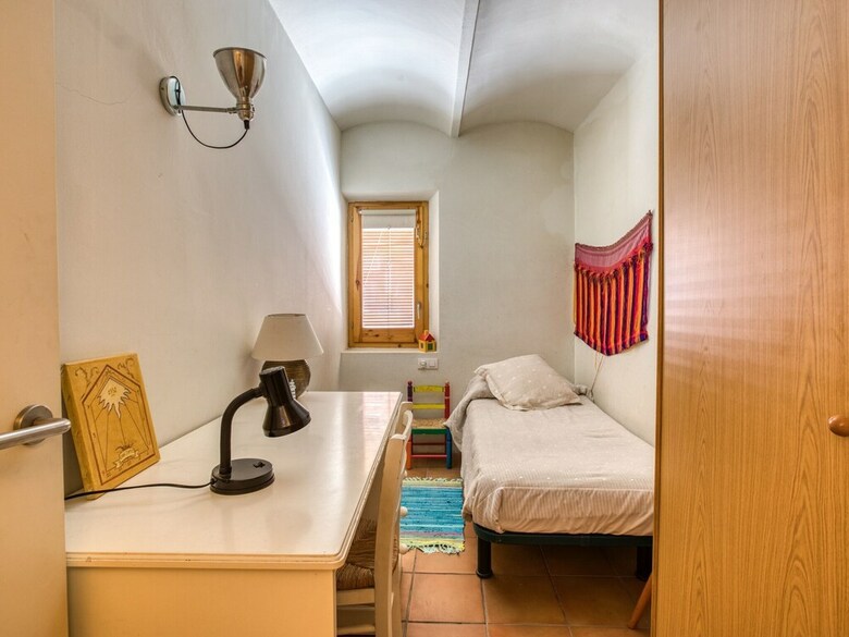 Traditional Holiday Home In Ventall� With Garden