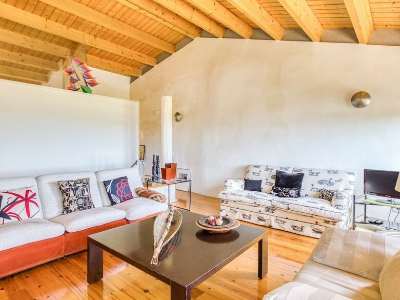 Traditional Holiday Home In Ventall� With Garden