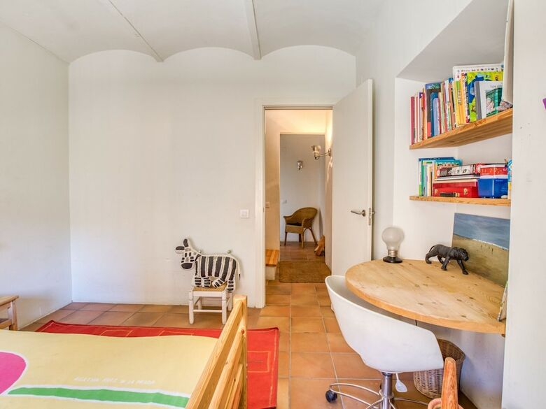 Traditional Holiday Home In Ventall� With Garden