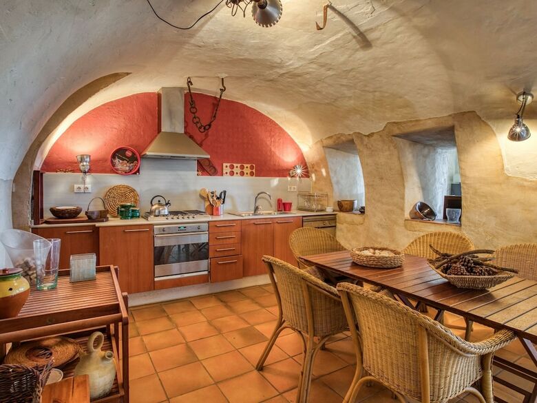 Traditional Holiday Home In Ventall� With Garden