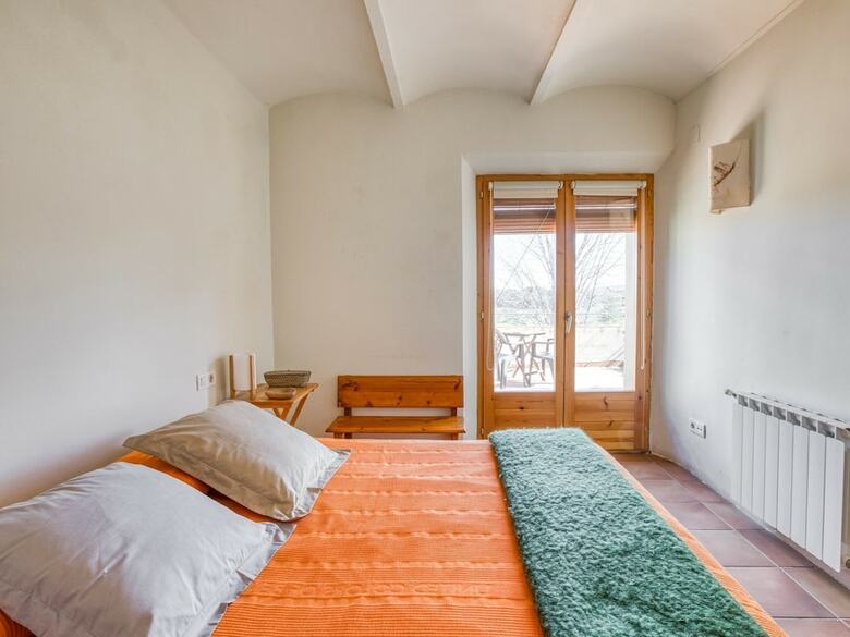 Traditional Holiday Home In Ventall� With Garden