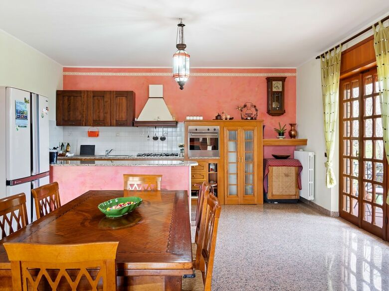 Lovely Apartment In Roccagorga With Garden
