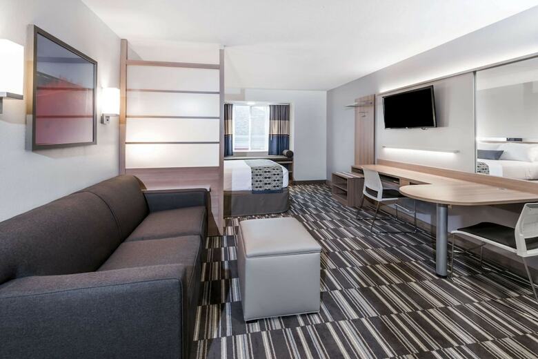 Hotel Microtel Inn & Suites By Wyndham Warsaw