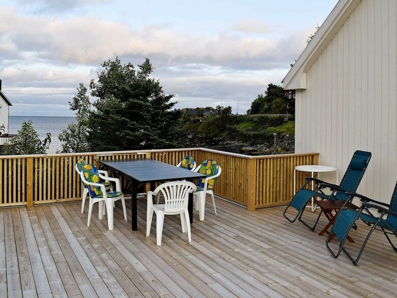 7 Person Holiday Home In Stamsund