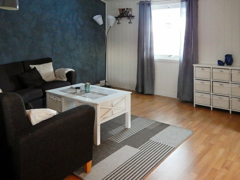 Apartamentos 3 Person Holiday Home In Hamar�y