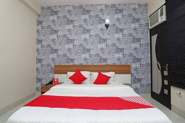 Hotel Oyo 17425 Dwarka Palace