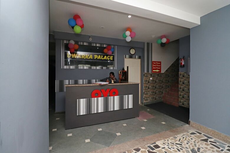 Hotel Oyo 17425 Dwarka Palace