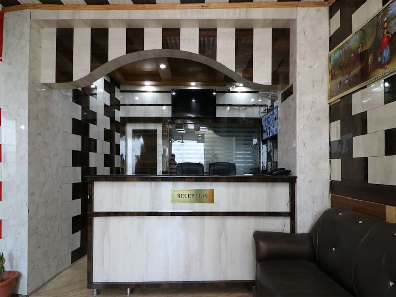 Oyo 26137 Hotel Shyam Regency