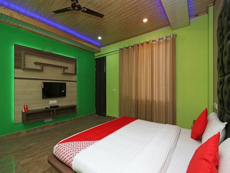 Oyo 26137 Hotel Shyam Regency