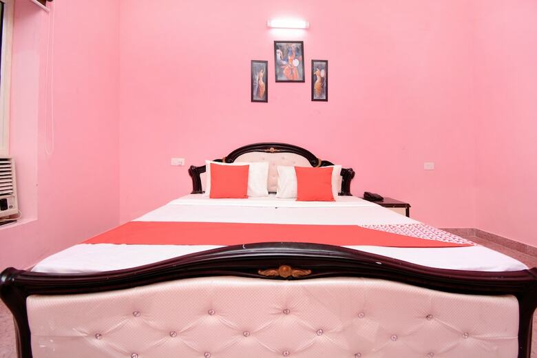 Hotel Oyo 27963 Dreamland