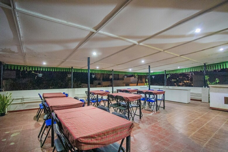 Hotel Oyo 26955 Asteria