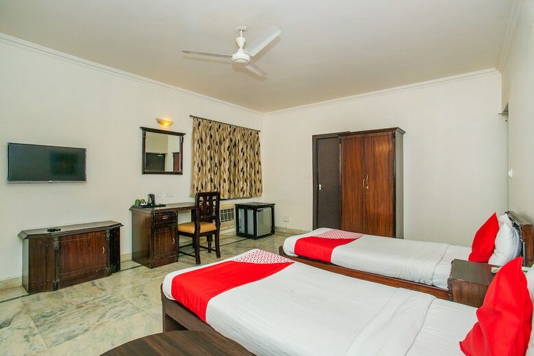 Hotel Oyo 26955 Asteria