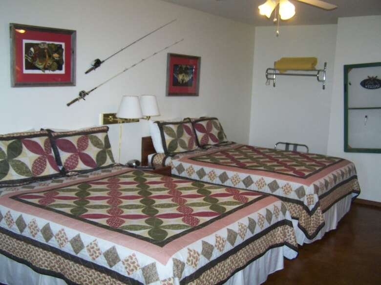 Pointe West Resort Motel