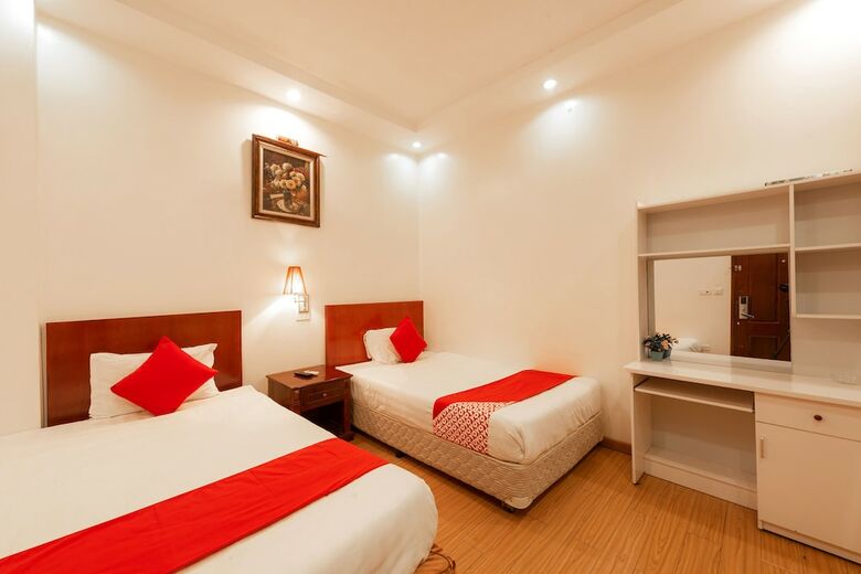 Oyo 472 Lenka Hotel