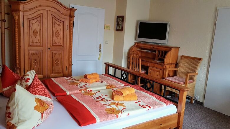 Bed & Breakfast Pension & Gasthaus Nostalgie