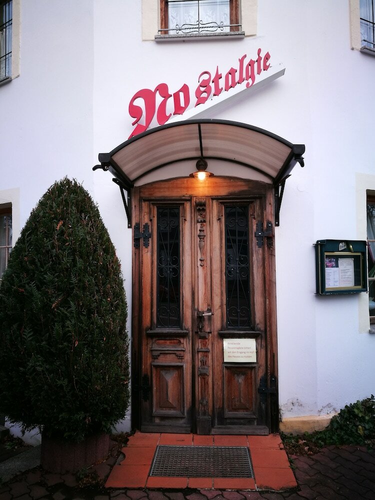 Bed & Breakfast Pension & Gasthaus Nostalgie