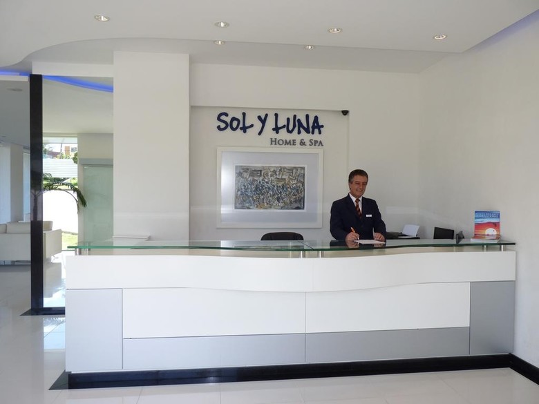 Apartamentos Sol Y Luna Home & Spa