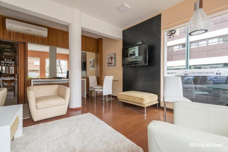 Hotel Playa Brava
