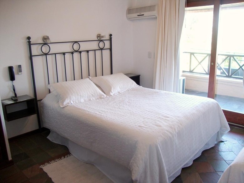 Hostal De La Barra