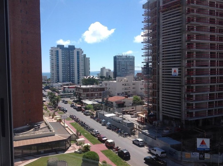 Apartamento Torre Del Plata II