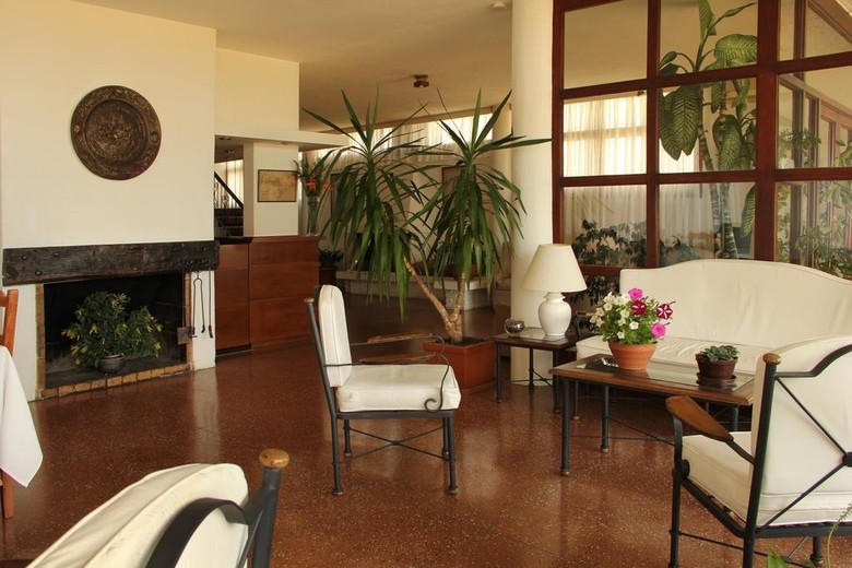 Hotel Bravamar