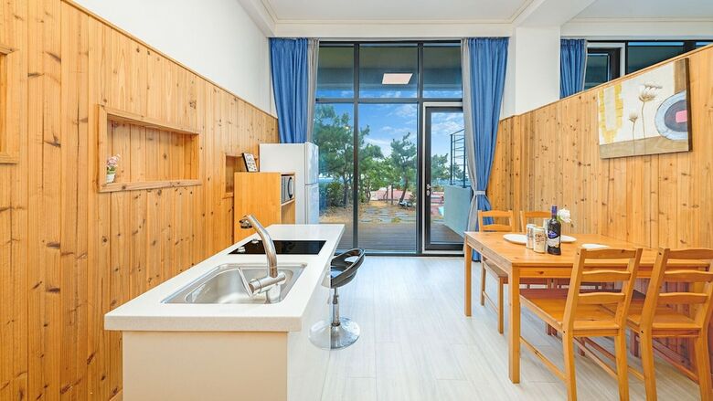 Hotel Uljin All Morning Pension