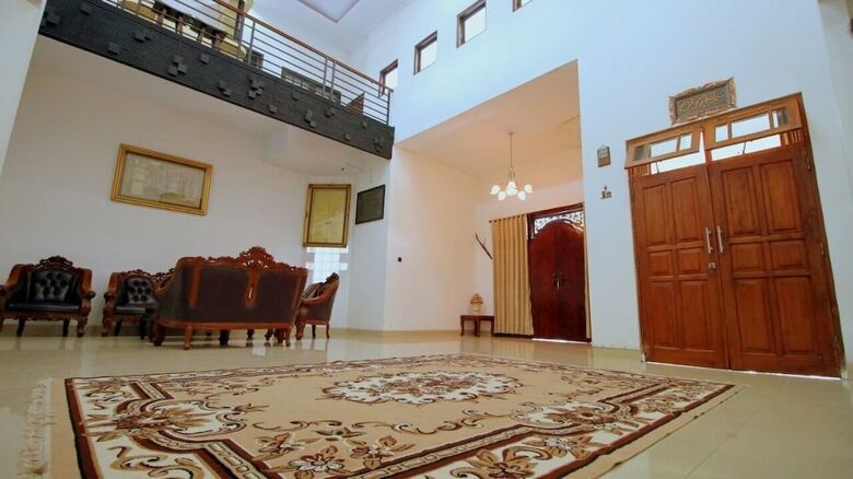 Hotel Javanice Homestay
