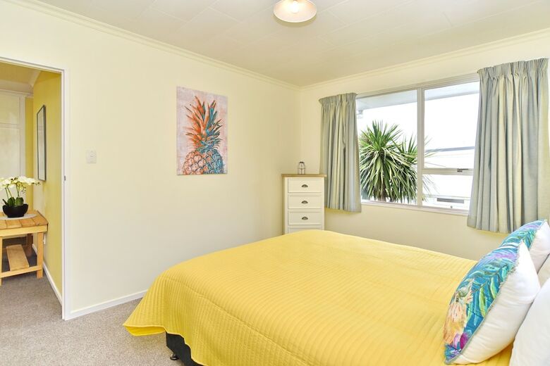 Panorama - Christchurch Holiday Homes