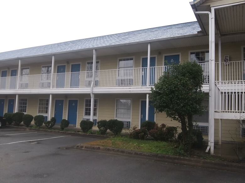 El Rancho Motel