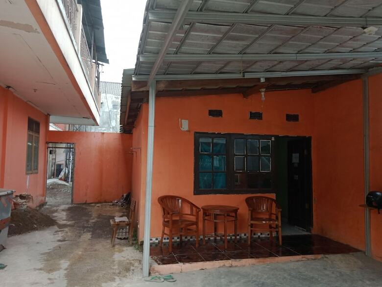 Hostal Spot On 2800 Kos Bu Darma Syariah