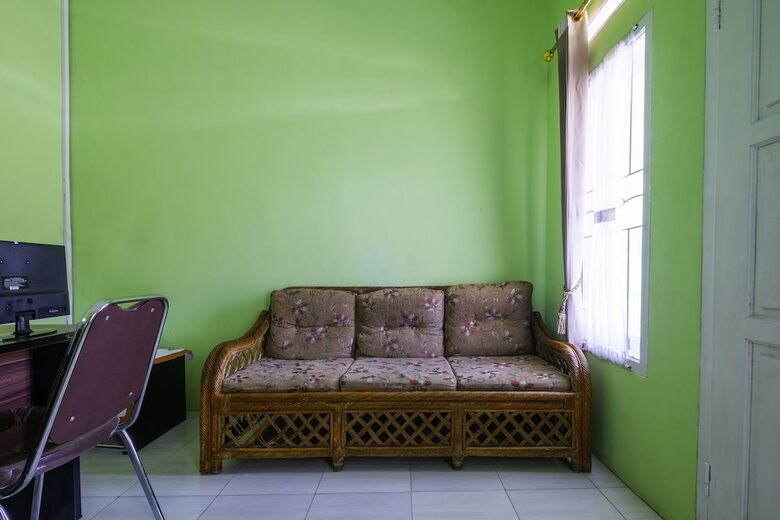 Hostal Spot On 2859 Fatan Costel