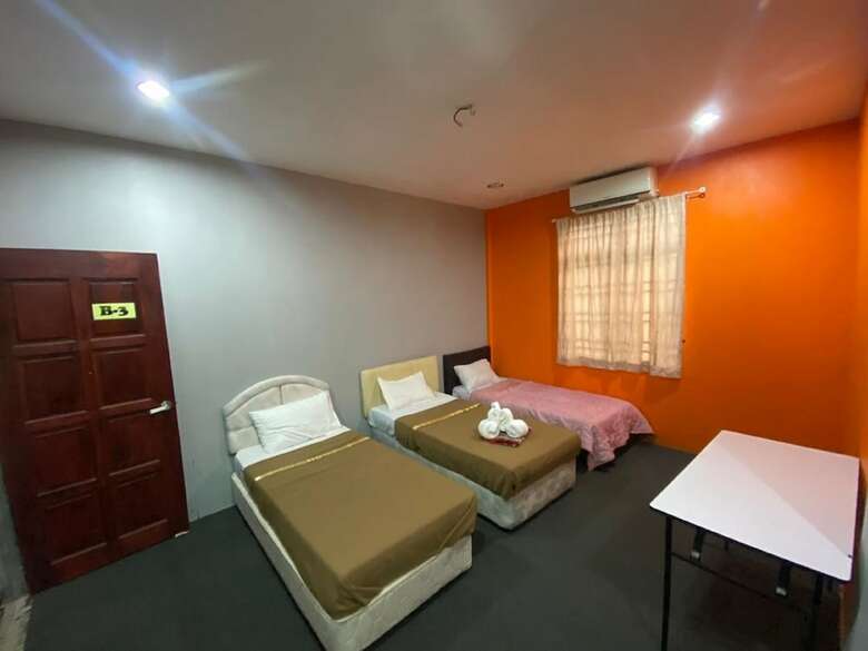 Oyo 89933 Nun Hotel