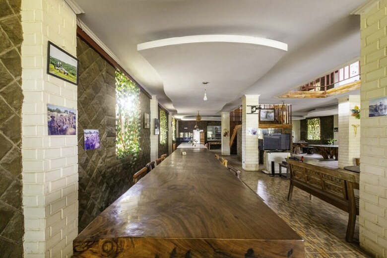 Hotel Oyo 2278 Cikidang Hunting Resort